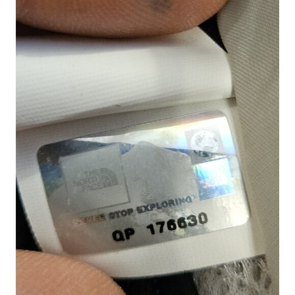 The North Face Dryvent Jacket Men’s Large Shell Windbreaker Rain Black Hooded - Picture 12 of 14